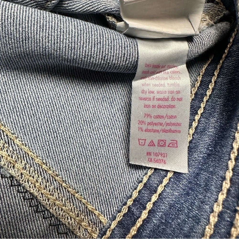 Harry Potter Fans! Harry Potter fabric on an Upcycled Justice Denim Jacket, 12